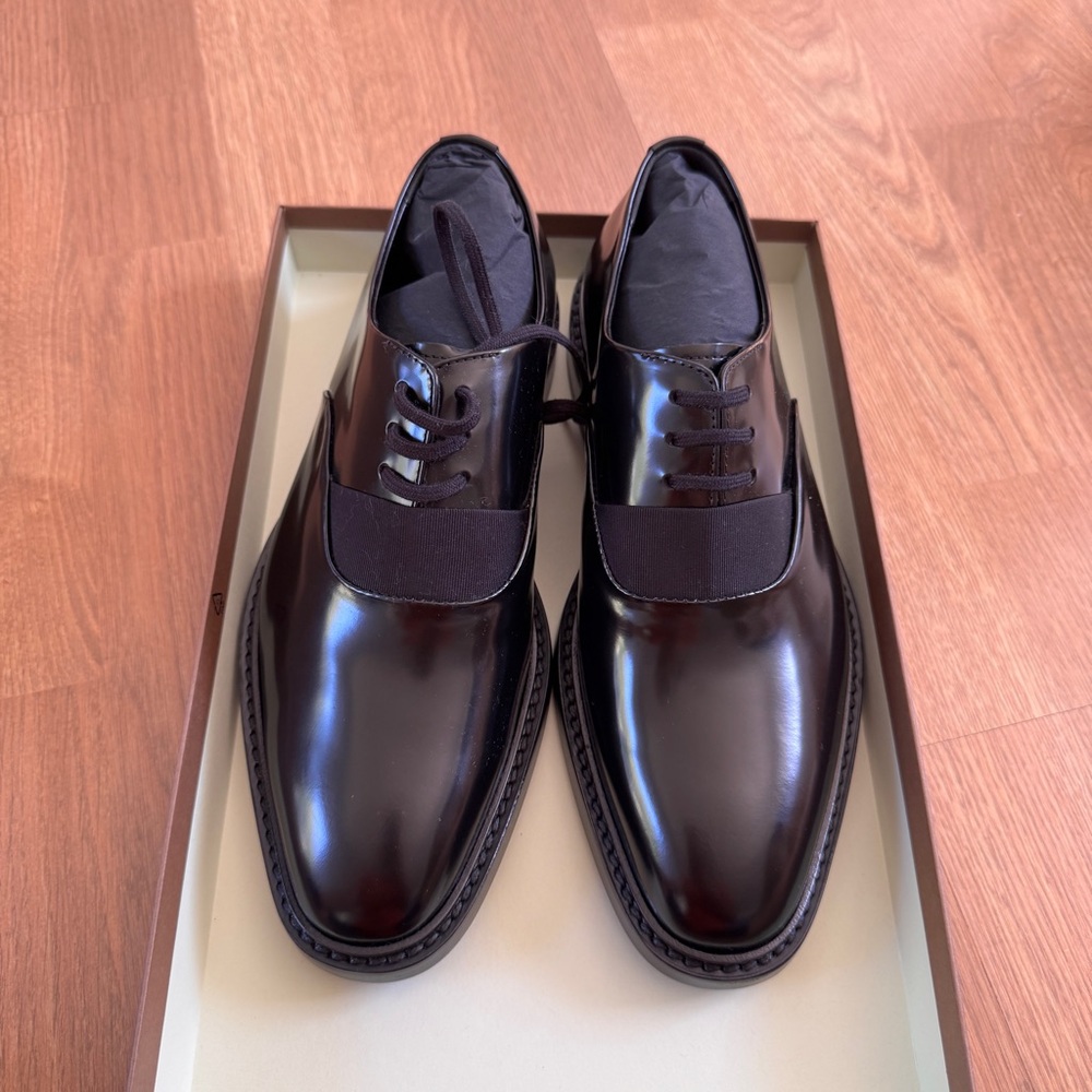 Burberry Streamdale leather lace-up shoes In Black Size 39.5
